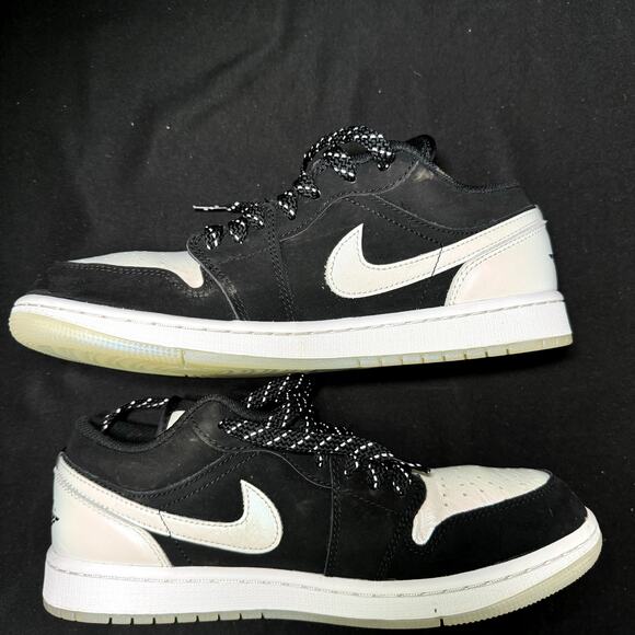 Size 8.5 - Nike Air Jordan 1 Low SE Diamond Men's Shoes - Picture 2 of 9